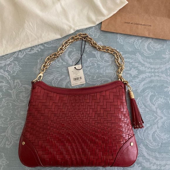 Cole Haan Genevieve woven baquette lacquer red with gold chain - Picture 1 of 4